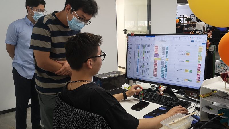 文化传媒公司法人变更：风险与应对策略